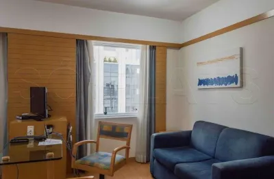 Paulista classic, flatna rua bela cintra próximdo metr^e avenida paulista. sem burocracia.