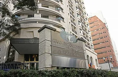 Lindo flat alto padrão na vila nova conceição 02dorms 01 vaga 52m² no pool