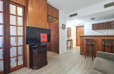 Ótima localização, flat nos Jardins, para morar ou investir