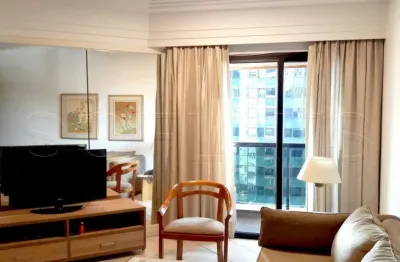 Flat disponível para locação no itaim bibi, próximo ao shop. iguatemi, av. 9 de julho e faria lima.