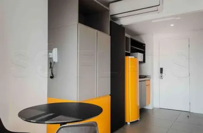 Flat mobiliado do lado da INSPER, sem burocracia na Vila Olímpia.