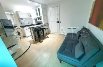 Apartamento no jardim paulista mobiliado com lavanderia e vaga de garagem próx da av. paulista.