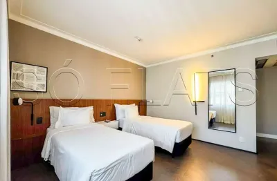 Na rua haddock lobo, muito bem localizado, prox a av. paulista, flat tryp paulista