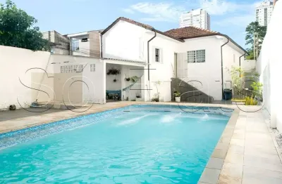 Casa na rua sto egídio em santana disponível para venda com 212m², 3 dorms, piscina e churrasqueira