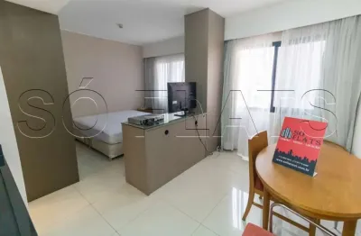 Flat para locação em Moema, a 1 quadra da Av. Santo Amaro, próximo a Universidade Anhembi / Morumbi