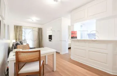 Flat estilo residencie disponível para locação, próximo a faria lima e nove de julho.