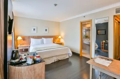 Flat radisson, prox a marg pinheiros, av. luis c. berrini, no pool para investimento