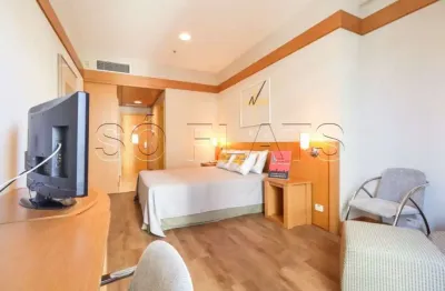 Flat disponível para locação próximo a av. general ataliba leonel, fácil acesso ao centro.