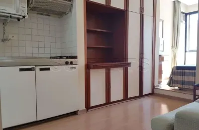 Flat poeta drummond, prox ao metrô oscar freire, fácil acesso a av. paulista