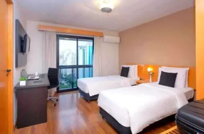 Flat para morar na região dos jardins, ótima localização e facilidade para locomoção para toda sp