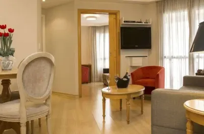 Flat com 02 dorms prox ao shopping ibirapuera, av. dos bandeirantes e metrô eucaliptos