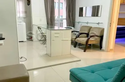 Flat disponível para locação com uma localização privilegiada ao lado da av. brig. luis antônio.