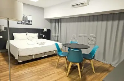 Flat wyndham são paulo berrini disponível para locação com 29m², 01 dormitório e 01 vaga de garagem.