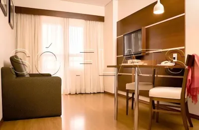 Mercure curitiba golden, disponível para investir, com 78m² e 1 dormtiório