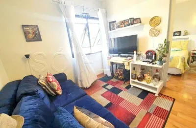 Flat para locação nos jardins, próximo ao shop pamplona e av. 9 de julho com 1 dorm e 1 vaga.