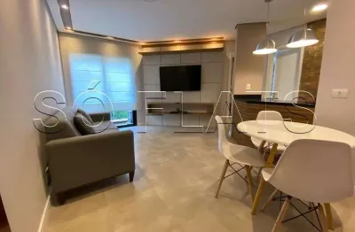 Flat esquina da faria lima com a cidade jardim, ótima localização com 1x dormitório completo.