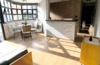 Flat disponível para locação bem localizado próx da avenida santo amaro e metrô campo belo.
