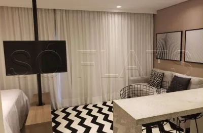 Flat para locação em pinheiros totalmente mobiliado e com vaga de estacionamento.