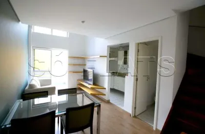 Lindo duplex totalmente mobiliado ao lado da av hélio pellegrino e próx ao pq ibirapuera..