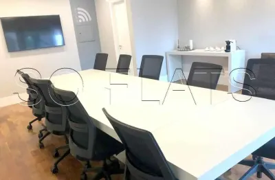 Sala comercial em pinheiros com 41m², 2 banheiros e 1 vaga.