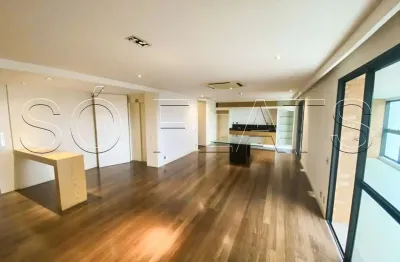 Residencial villaggio panamby, apto disponível para venda com 192m², 3 suítes e 4 vagas de garagem