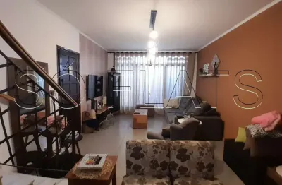 Casa na rua estevão baião, disponível para venda no campo belo, com 190m² e 4 dormitórios