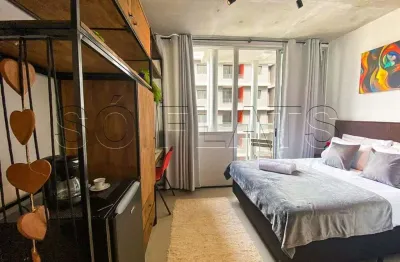 Studio vn chez frei caneca, disponível para locação com 18m² e 01 dormitório.