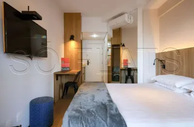 Studio mobiliado no Setin Downtown São Luís à venda na Consolação com varanda