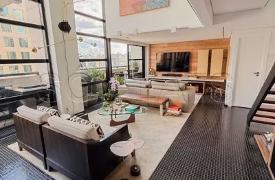 Duplex no Urbano Duplex disponível para locação, contendo 90m², 2 dormitórios e 2 vagas de garagem.