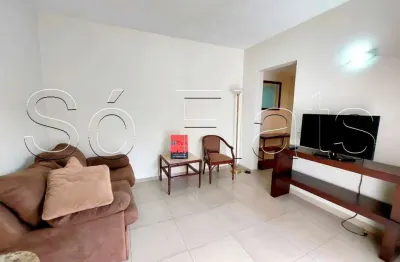 Flat no ibirapuera, próximo ao parque, ótima localização, rua arborizada