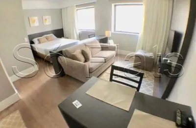 Apartamento totalmente reformado e diferenciado no miolo do bairro mais charmoso de sp.