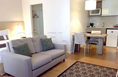 Flat com excelente estrutura no itaim bibi para locação com entrada imediata e sem fiador.