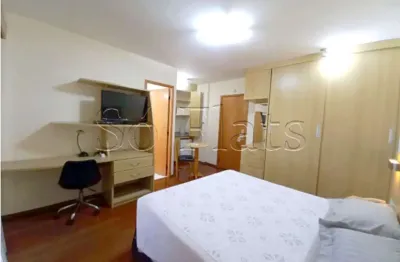 Flat disponível para locação com excelente localização próximo ao shopping pamplona e av 9 de julho.