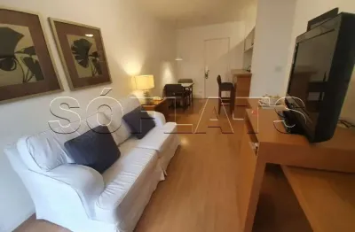 Flat com 1x dormitório reformado com camareira, tv a cabo e garagem ao lado da av. paulista.