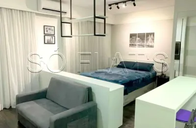 Flat em moema, prox. a av. ibirapuera, metrô moema do metrô, e comércios ao seu redor.