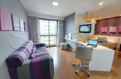 Flat na rua vergueiro em frente ao metrô paraíso, próx a paulista e 23 de maio.