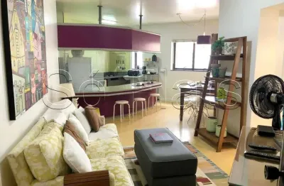 Flat completamente mobiliado para locação na av brigadeiro luís antônio. sem nenhuma burocracia.