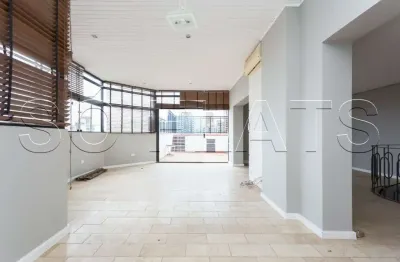 Apartamento cobertura com 03 dorms, área com piscina e churrasqueira 248m²