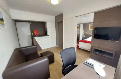 Apto no New Citi com 32m², 1 dormitório e 1 vaga no Itaim Bibi, disponível para locação.