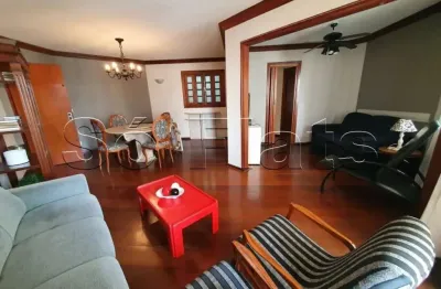 Lindo flat de alto padrão com 3 dorms próximo da av. ibirapuera e shopping ibirapuera
