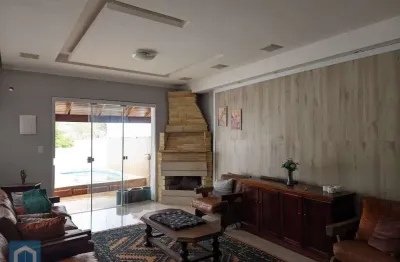 Casa com 3 quartos à venda na rua silvério souto, 65, teresópolis, porto alegre por r$ 700.000
