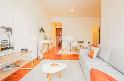 Apartamento com 3 quartos , reformado em copacabana. posto 4