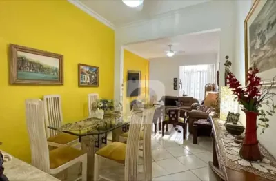 Copacabana- apartamento-117m2, 3 quartos, 2 banheiros, sendo 1 suíte