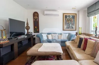 Cobertura leblon duplex com 247m² no melhor condomínio do leblon