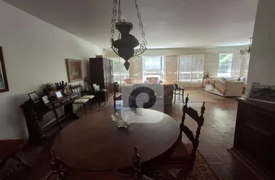 Apartamento na urca 4 quartos 220 m2 vista livre baia de guanabara