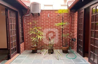 Apartamento com 3 quartos à venda na Rua Cupertino Durão, Leblon, Rio de Janeiro