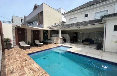 Casa de alto padrão no condomínio art life – recreio | 350m² | 4 suítes | porteira fechada
