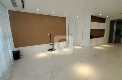 Apartamento totalmente reformado 3 suítes e 2 vagas no leblon