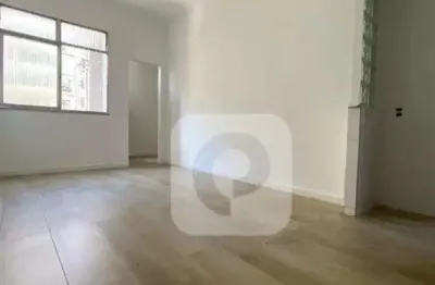 Descubra seu paraíso no flamengo! apartamento charmoso a um passo da praia.