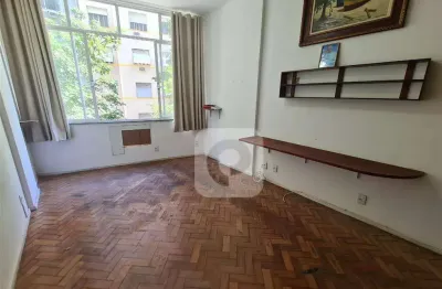 Vende na domingos ferreira conjugado amplo  com vaga - 35m²